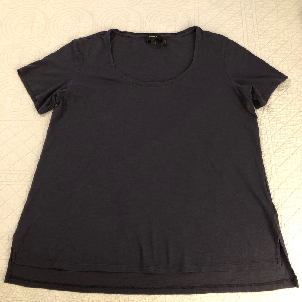 Theory Pinati B scoopneck slub t-shirt. Size large.